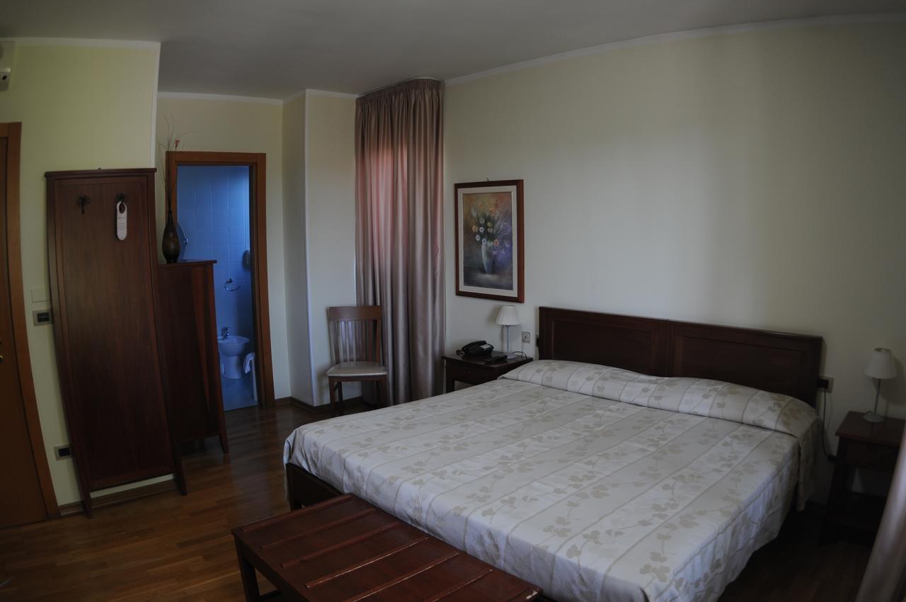 Hotel Masseria Marziale Brindisi Exterior photo